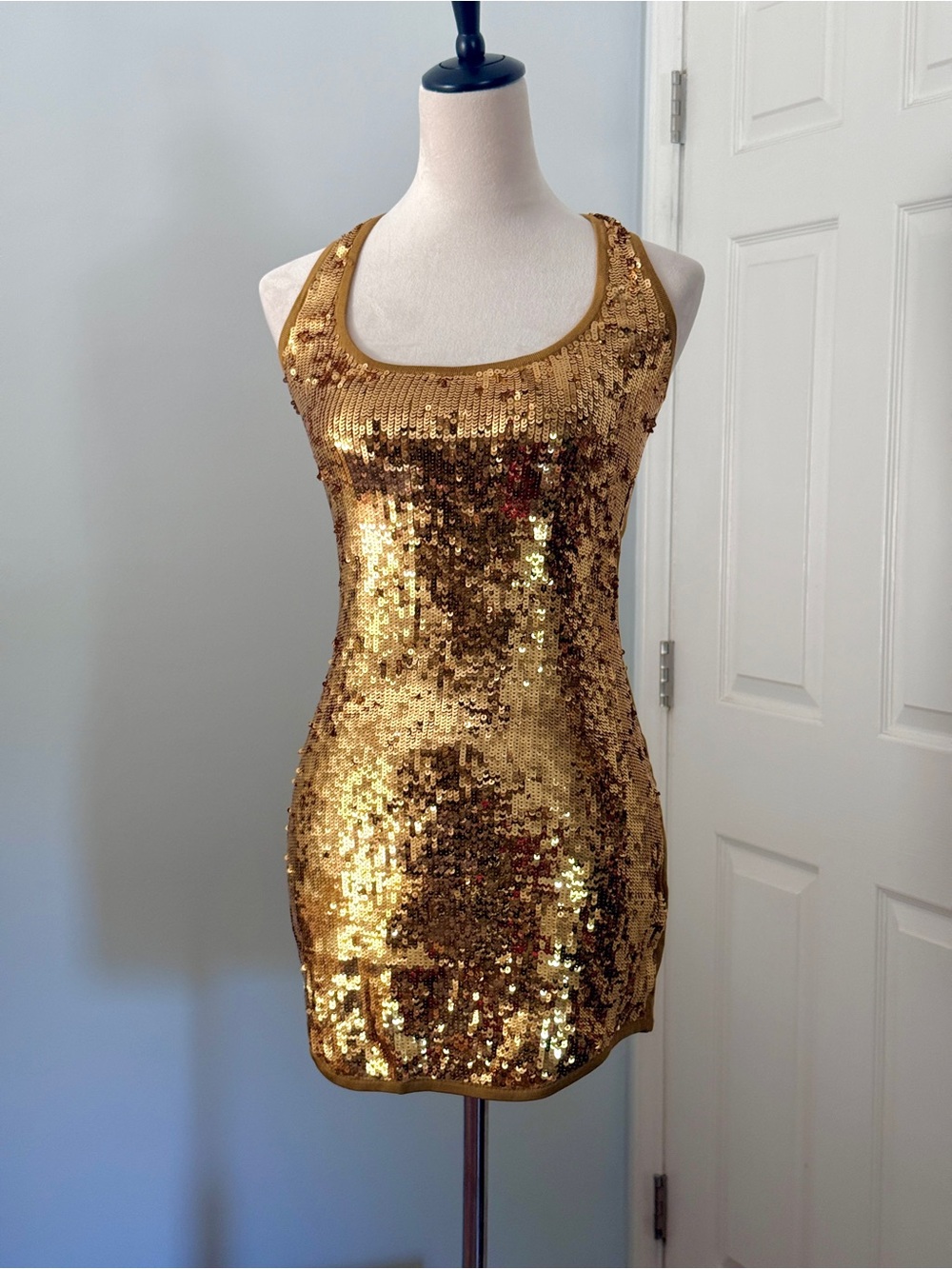 Bebe Gold Sequin Tank Mini Dress sz XS NWT